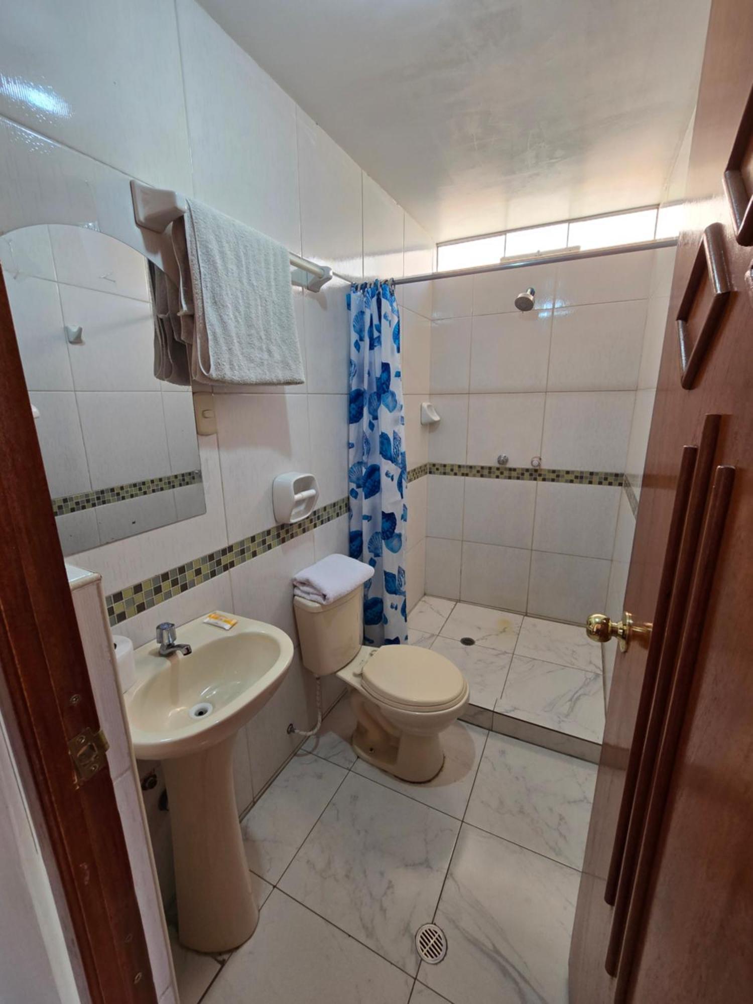 Hostal Acuarius Puno Kültér fotó