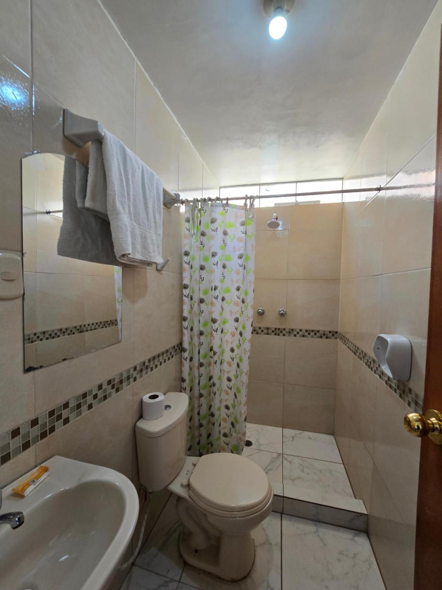 Hostal Acuarius Puno Kültér fotó