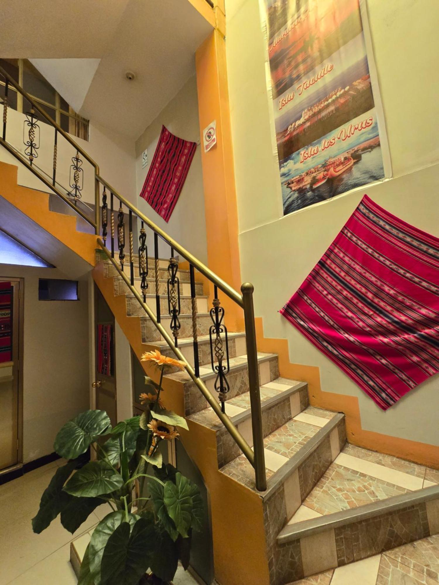 Hostal Acuarius Puno Kültér fotó